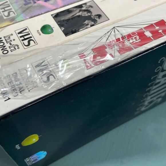 New The Beatles Collection 3 pk VHS Tapes Bonus Footage 1995 MPI Home Video - Picture 3 of 7
